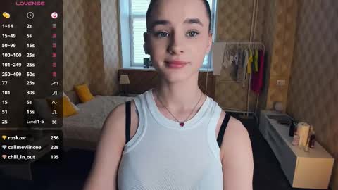 Snapshot of meoww_meows chatting on November 23, 2025, 9:31 am Julie online show from November 23, 2025, 9:31 am