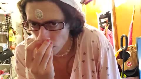 Snapshot of merelyalover chatting on January 6, 2025, 2:26 am gurlnips online show from January 6, 2025, 2:26 am