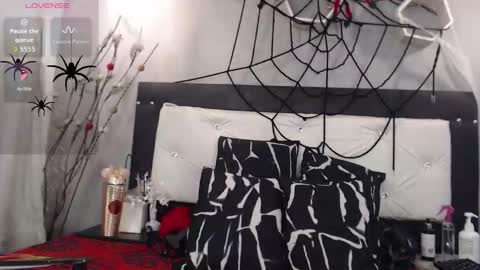 Snapshot of meriiiidaa chatting on October 24, 2025, 4:20 am meriiiidaa online show from October 24, 2025, 4:20 am