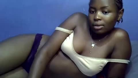 merlin_queen online show from October 11, 2025, 2:15 pm