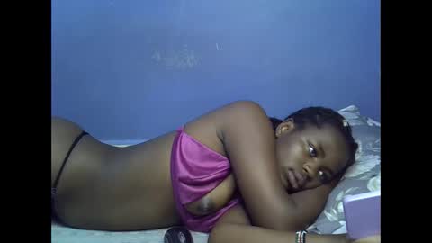 merlin_queen online show from November 29, 2025, 6:49 am