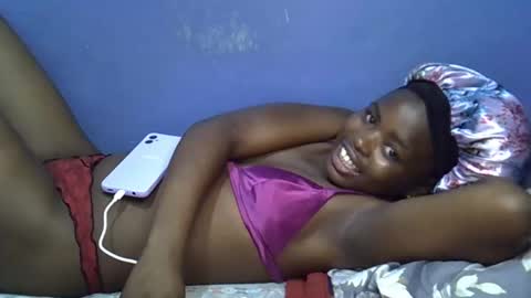 merlin_queen online show from December 1, 2025, 6:57 pm