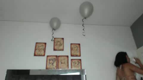 merlina_t online show from November 25, 2025, 7:58 pm