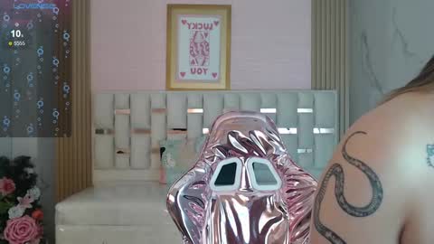 Snapshot of merloth_sub chatting on March 1, 2025, 3:21 am Merloth online show from March 1, 2025, 3:21 am