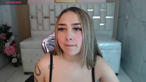 Snapshot of merloth_sub chatting on March 6, 2025, 3:02 am Merloth online show from March 6, 2025, 3:02 am