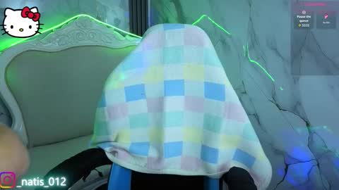 Snapshot of merloth_sub chatting on December 14, 2025, 3:12 am Merloth online show from December 14, 2025, 3:12 am