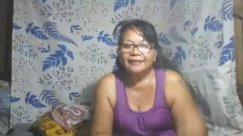 merry_cutejoy online show from October 6, 2025, 4:04 pm