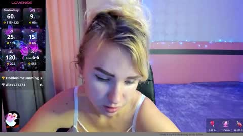 merymidnight online show from November 27, 2025, 7:21 am