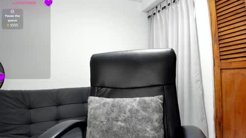 Snapshot of merysummer chatting on December 14, 2025, 3:06 pm Mery Summer online show from December 14, 2025, 3:06 pm