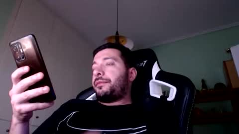 Snapshot of metalic18 chatting on September 21, 2025, 11:45 am FunnyTimeHere online show from September 21, 2025, 11:45 am