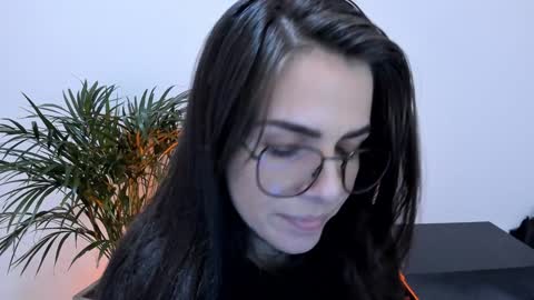 Snapshot of meurief chatting on January 13, 2025, 3:45 am Meurif online show from January 13, 2025, 3:45 am
