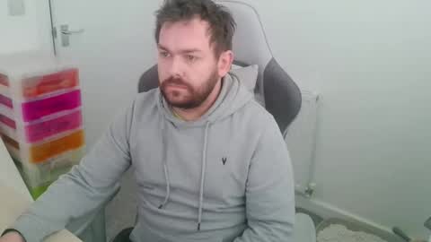 Snapshot of mg_of chatting on November 18, 2025, 9:03 am mg-of online show from November 18, 2025, 9:03 am