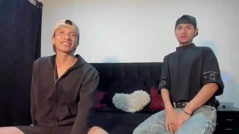 Snapshot of mhatias_ chatting on October 31, 2025, 5:41 am MATHIAS online show from October 31, 2025, 5:41 am