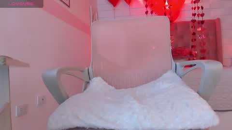 Snapshot of mhellissaw chatting on February 14, 2025, 5:30 am melissa online show from February 14, 2025, 5:30 am