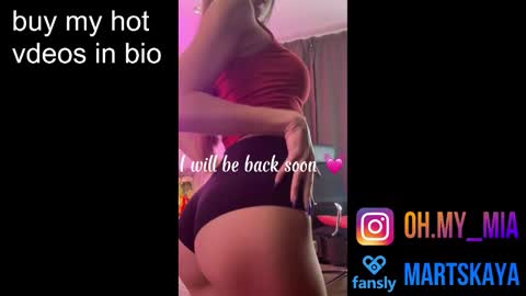 Snapshot of mia4sin chatting on November 3, 2025, 9:32 am Mia Martskaya online show from November 3, 2025, 9:32 am