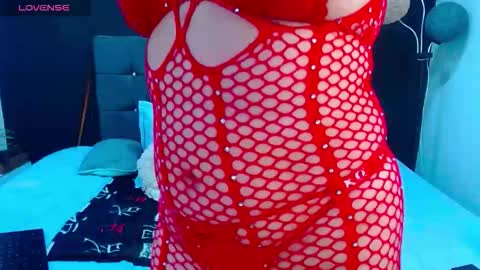 Snapshot of mia__xx1 chatting on December 4, 2025, 5:06 am C A L L M E M I A online show from December 4, 2025, 5:06 am