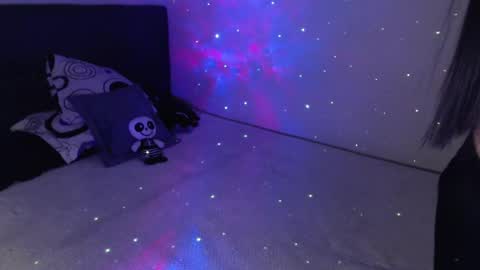 mia online show from January 28, 2025, 4:29 am