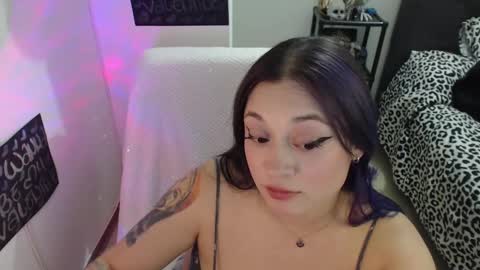 mia online show from February 26, 2025, 2:26 am