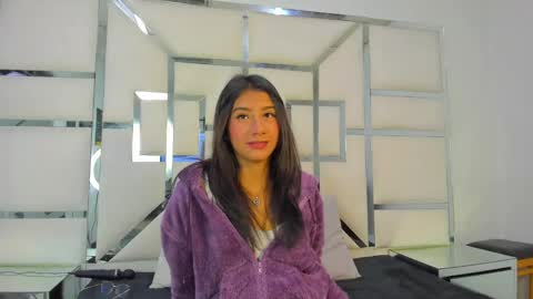 Snapshot of mia_clark18 chatting on October 10, 2025, 3:38 am mia_clark18 online show from October 10, 2025, 3:38 am