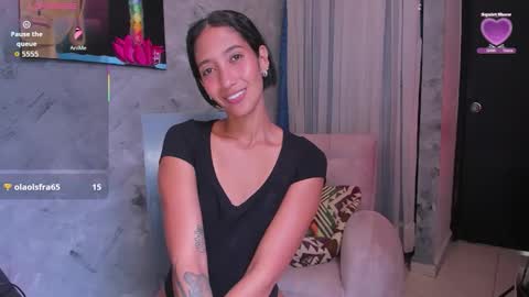 Snapshot of mia_crazysweet chatting on October 22, 2025, 5:13 pm Mia Sandoval online show from October 22, 2025, 5:13 pm
