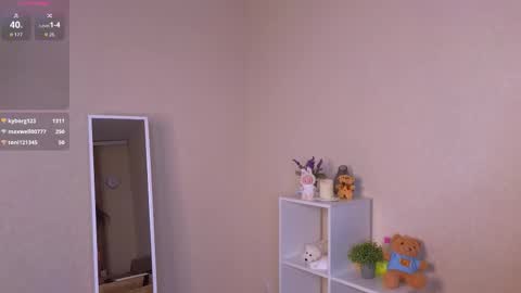 Snapshot of mia_crazyy chatting on October 19, 2025, 4:29 pm U can call me Angel3 online show from October 19, 2025, 4:29 pm