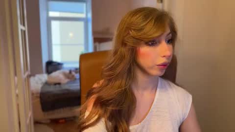 Snapshot of mia_daddysgirl chatting on October 9, 2025, 8:45 am Daddys Girl online show from October 9, 2025, 8:45 am