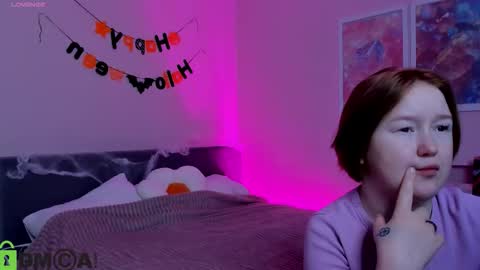 Snapshot of mia_ferd chatting on November 4, 2025, 1:59 am Mia online show from November 4, 2025, 1:59 am