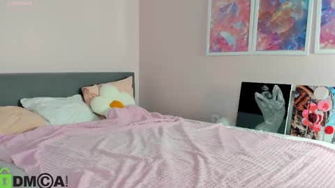 Snapshot of mia_ferd chatting on November 27, 2025, 3:08 am Mia online show from November 27, 2025, 3:08 am