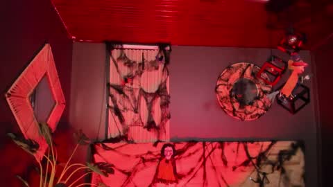 Snapshot of mia_jagger chatting on October 22, 2025, 11:21 am Val online show from October 22, 2025, 11:21 am