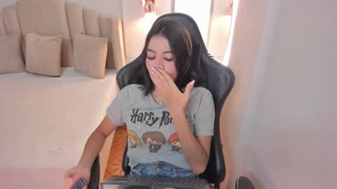 Snapshot of mia_kisses2 chatting on September 12, 2025, 7:08 am Mia online show from September 12, 2025, 7:08 am