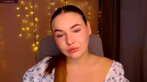 Snapshot of mia_lemm chatting on September 20, 2025, 8:15 am mia_lemm online show from September 20, 2025, 8:15 am