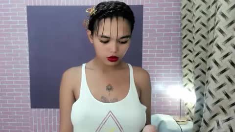 Snapshot of mia_lover9 chatting on October 8, 2025, 7:17 am M I A online show from October 8, 2025, 7:17 am