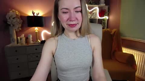 Snapshot of mia_luxx92 chatting on January 4, 2025, 7:24 am Mia online show from January 4, 2025, 7:24 am