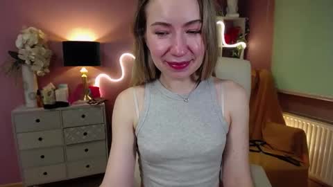 Snapshot of mia_luxx92 chatting on January 16, 2025, 11:26 am Mia online show from January 16, 2025, 11:26 am