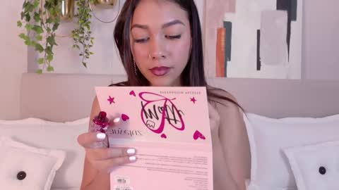 Snapshot of mia_oconner chatting on January 7, 2025, 4:05 pm mia_oconner online show from January 7, 2025, 4:05 pm