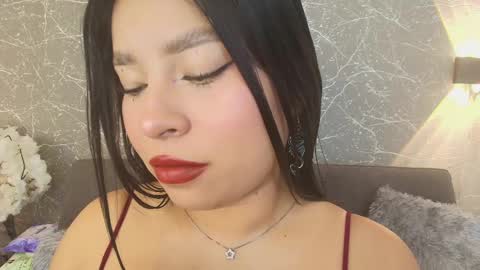 Snapshot of mia_roux13 chatting on February 13, 2025, 7:10 pm Mia Roux online show from February 13, 2025, 7:10 pm