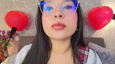 Snapshot of mia_roux13 chatting on February 17, 2025, 7:42 pm Mia Roux online show from February 17, 2025, 7:42 pm