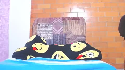 Snapshot of mia_saint20 chatting on December 6, 2024, 1:40 am Cintia Rodriguez online show from December 6, 2024, 1:40 am