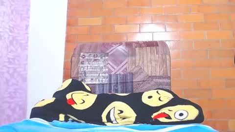 Snapshot of mia_saint20 chatting on December 6, 2024, 4:47 am Cintia Rodriguez online show from December 6, 2024, 4:47 am