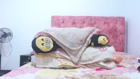 Snapshot of mia_saint20 chatting on January 23, 2025, 2:12 am Cintia Rodriguez online show from January 23, 2025, 2:12 am