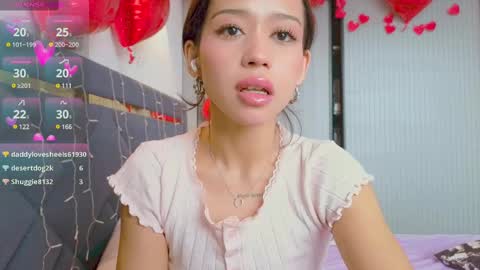 Mia online show from February 13, 2025, 9:30 am