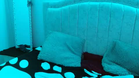 Snapshot of mia_smithl chatting on January 12, 2025, 1:37 pm mia_smithl online show from January 12, 2025, 1:37 pm