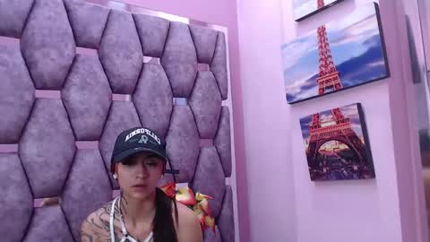 Snapshot of miaa_thopmson chatting on December 16, 2024, 4:27 pm Miaa online show from December 16, 2024, 4:27 pm