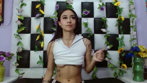 Snapshot of miaa_thopmson chatting on February 12, 2025, 3:40 am Miaa online show from February 12, 2025, 3:40 am