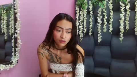 Snapshot of miaa_thopmson chatting on March 5, 2025, 1:42 am Miaa online show from March 5, 2025, 1:42 am
