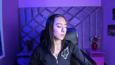 Snapshot of miaa_thopmson chatting on September 9, 2025, 11:04 pm Miaa online show from September 9, 2025, 11:04 pm