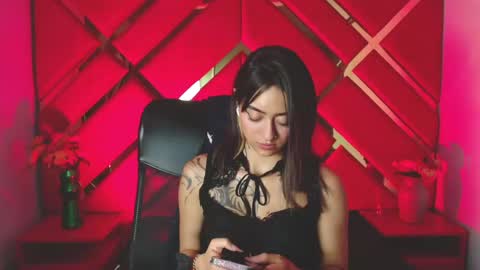 Snapshot of miaa_thopmson chatting on October 31, 2025, 4:57 am Miaa online show from October 31, 2025, 4:57 am