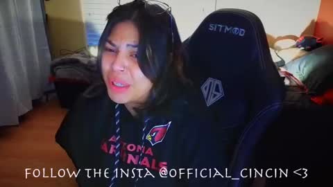 Snapshot of miacanela_xo chatting on February 17, 2025, 12:54 am Mia online show from February 17, 2025, 12:54 am