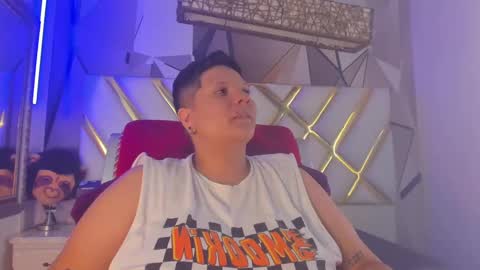 Snapshot of miacapucci1 chatting on February 26, 2025, 6:11 pm online show from February 26, 2025, 6:11 pm