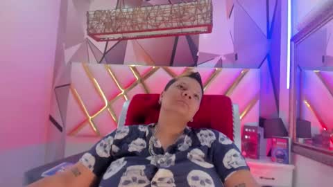 Snapshot of miacapucci1 chatting on March 8, 2025, 1:47 pm online show from March 8, 2025, 1:47 pm